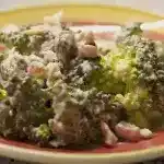 Brokkolisalat