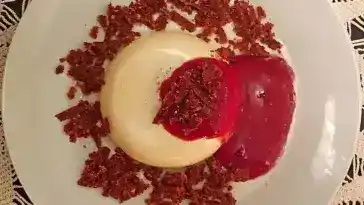 Panna Cotta mit weißer Schokolade