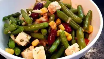 Bohnensalat mit Schafskäse