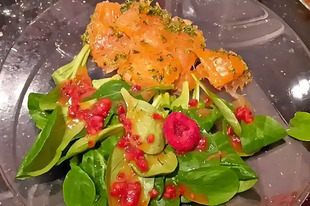 Gebeizter Lachs als Vorspeise