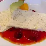 Geeister Christstollen mit Rumtopffrüchten