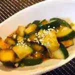 Japanisch koreanischer Gurkensalat 4x