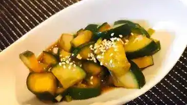 Japanisch koreanischer Gurkensalat 4x