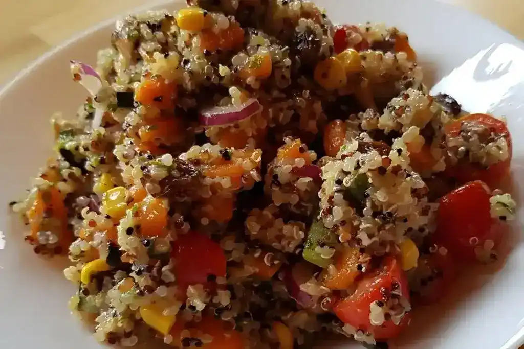 Nussiger Quinoa – Salat