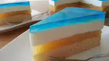 Rezept für eine erfrischende Blue Hawaii Torte 🥰