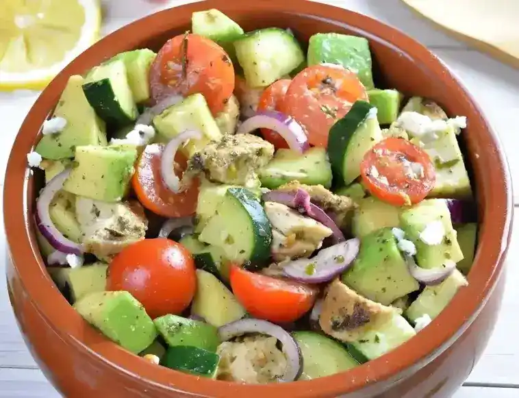 Dieser köstliche Salat 🥗🥗 entleert den Bauch und lässt Sie abnehmen!