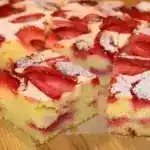 Erdbeer Biskuitkuchen in 3 Minuten zubereitet!