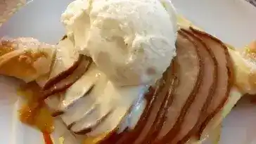 Karamellisierte Birnen-Tartes