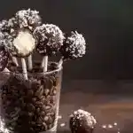 Low Carb Schoko Kokos Cake Pops 4x