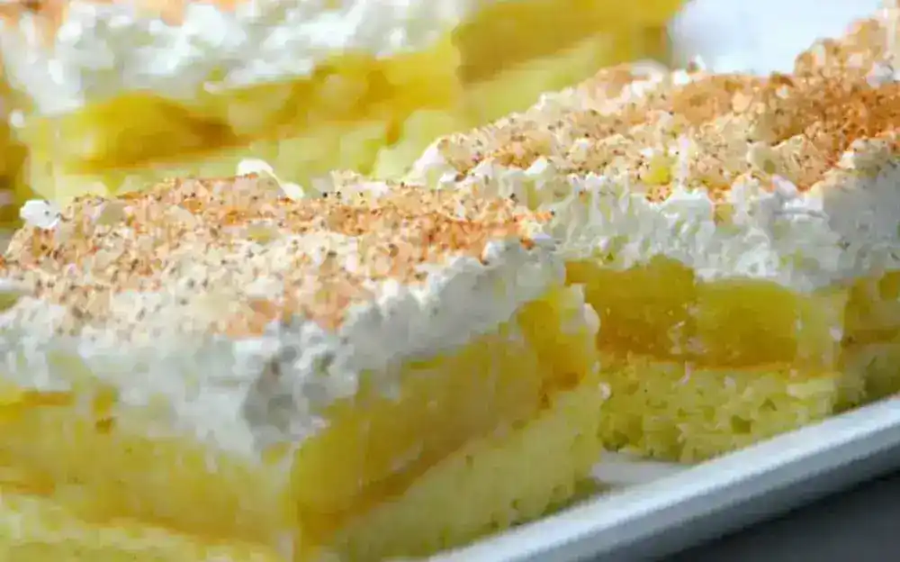 Purer Genuss Apfelschnitten mit Sahne-Quark-Creme Rezept