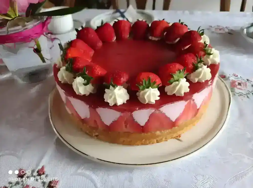 Perfekte Erdbeertorte