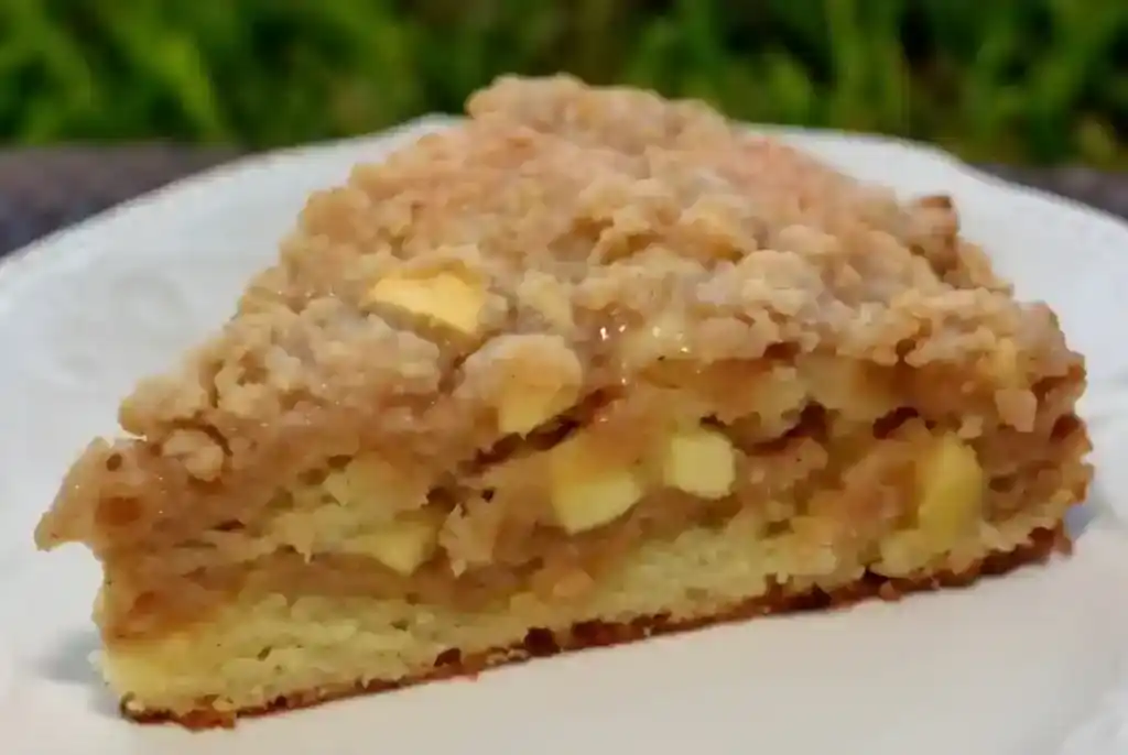 APFEL-BLECHKUCHEN MIT ZIMT-STREUSELN