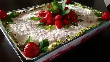 Erdbeer Tiramisu: Ein Leckeres Dessert für Fruchtliebhaber
