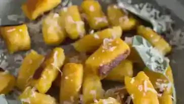 Kürbis-Gnocchi