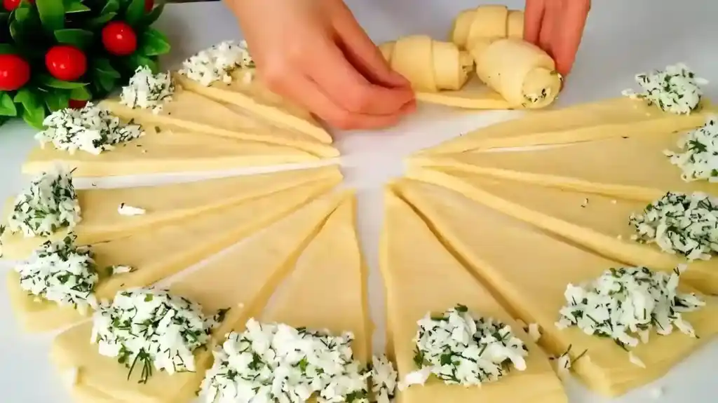 FANTASTISCHE HÖRNCHEN MIT KÄSEFÜLLUNG
