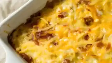 Rigatoni al forno mit Kase uberbackene Rigatoni in Sauce mit Hackfleisch und Schinken 4x