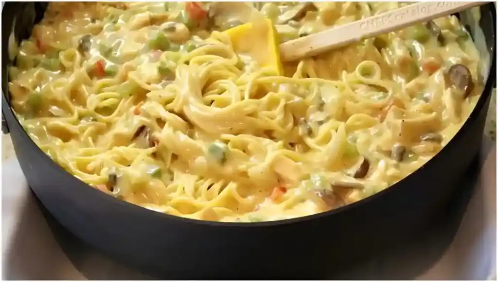 Spaghetti alla Panna in Käse-Sahne-Sauce mit Schinken