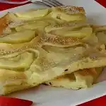 Apfelpfannkuchen aus dem Ofen