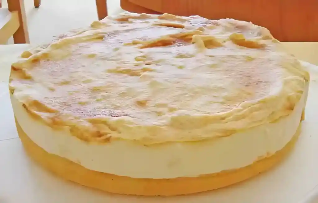 APFEL MASCARPONE TORTE