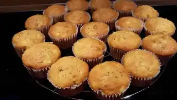 APFEL-SPEKULATIUS-MUFFINS