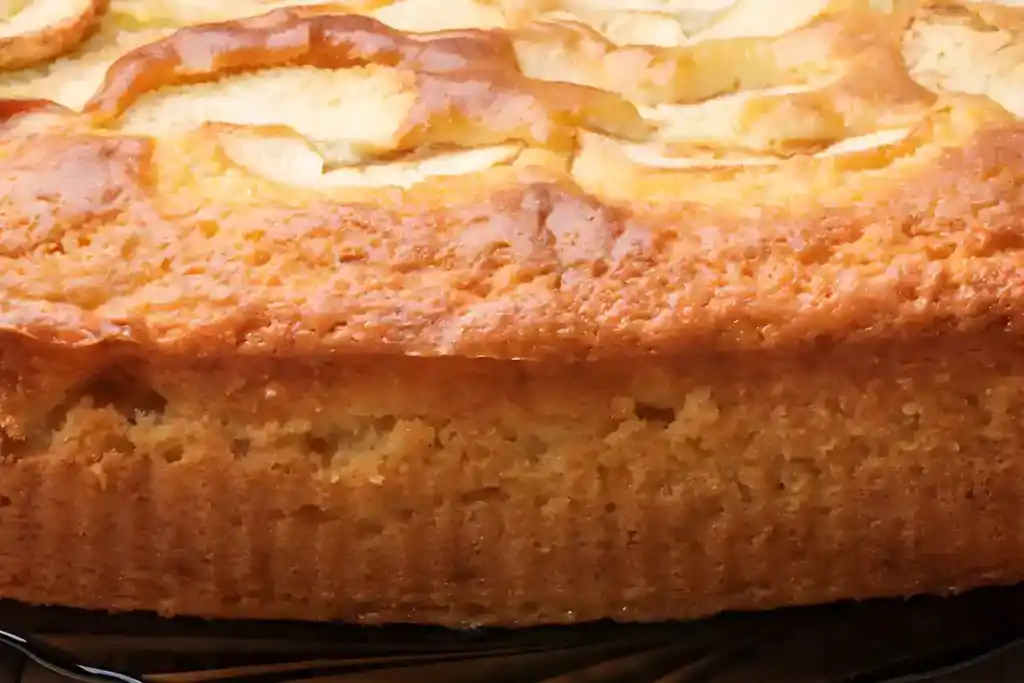 Apfelkuchen der in ihrem Mund schmilzt, in nur 5 Min zubereitet!