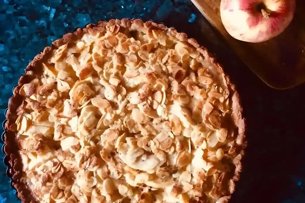 Apfelkuchen mit Mandelguss