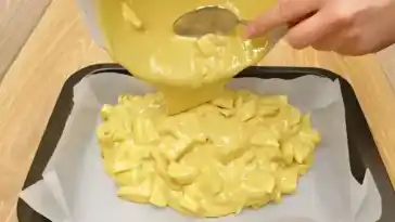 Apfelkuchen mit Pudding