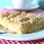 Apfelkuchen mit Streuseln