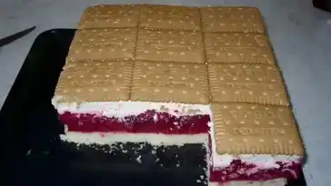 Butterkeks Himbeer Kuchen: Ein köstliches Rezept zum Verwöhnen der Sinne