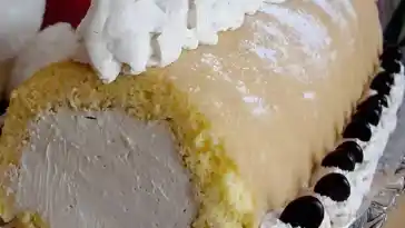 Biskuitrolle mit Kaffecreme