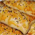 Blätterteig mit Gyrosfüllung und Feta-Käse