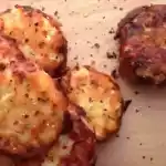 Blumenkohltaler mit Kräuterquark