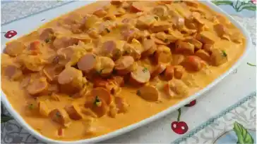Bratwurstgeslchnetzeltes Lecker
