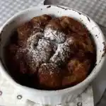 Brioche-and-Butter-Pudding mit Zimtkruste