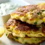 Köstliche Brokkoli-Käse-Puffer zum Genießen