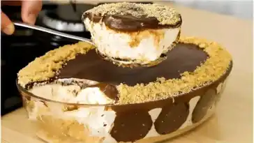 Butterkeks Dessert mit Quark und Sahne – EINFACH UND SCHNELL!