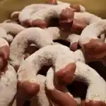 Cappuccino Kipferl mit Zimtzucker