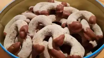 Cappuccino Kipferl mit Zimtzucker