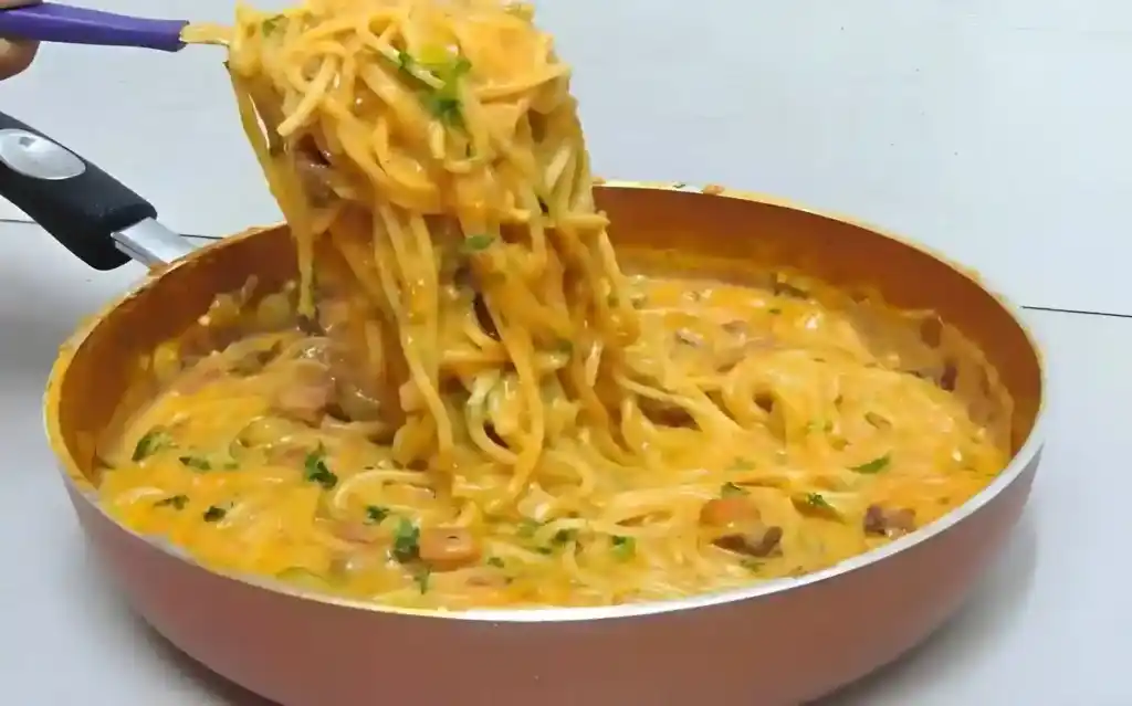 Champignons Spaghetti aus der Pfanne, schnell und super lecker !