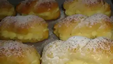 Die besten Milchbrötchen mit Vanillecreme
