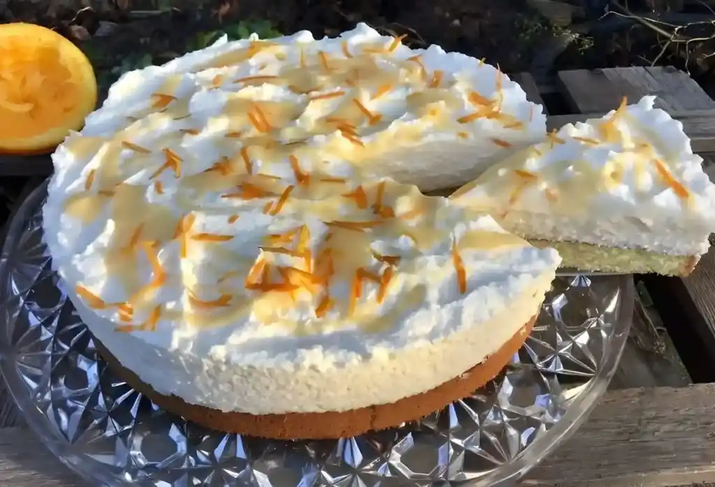 Eierlikörtorte mit Mascarpone und Orange
