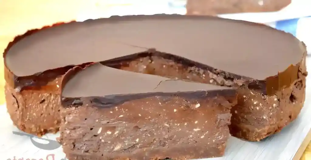 Ein geniales Rezept für einen wunderbaren Cheesecake ohne Backen, den ihr in wenigen Minuten fertig habt