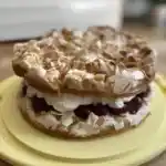 Einfache Himmelstorte mit Sauerkirschen