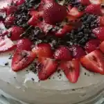 Erdbeercreme als Tortenfüllung