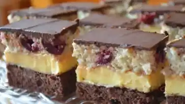 Fantastische Kirsch-Vanille-Schnitten – Schritt für Schritt Anleitung