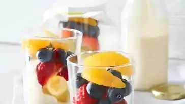 Fruit Salad to go mit Zitrus-Dressing