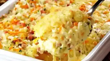 Gebackener Reis mit leckerer Schinken und Käse