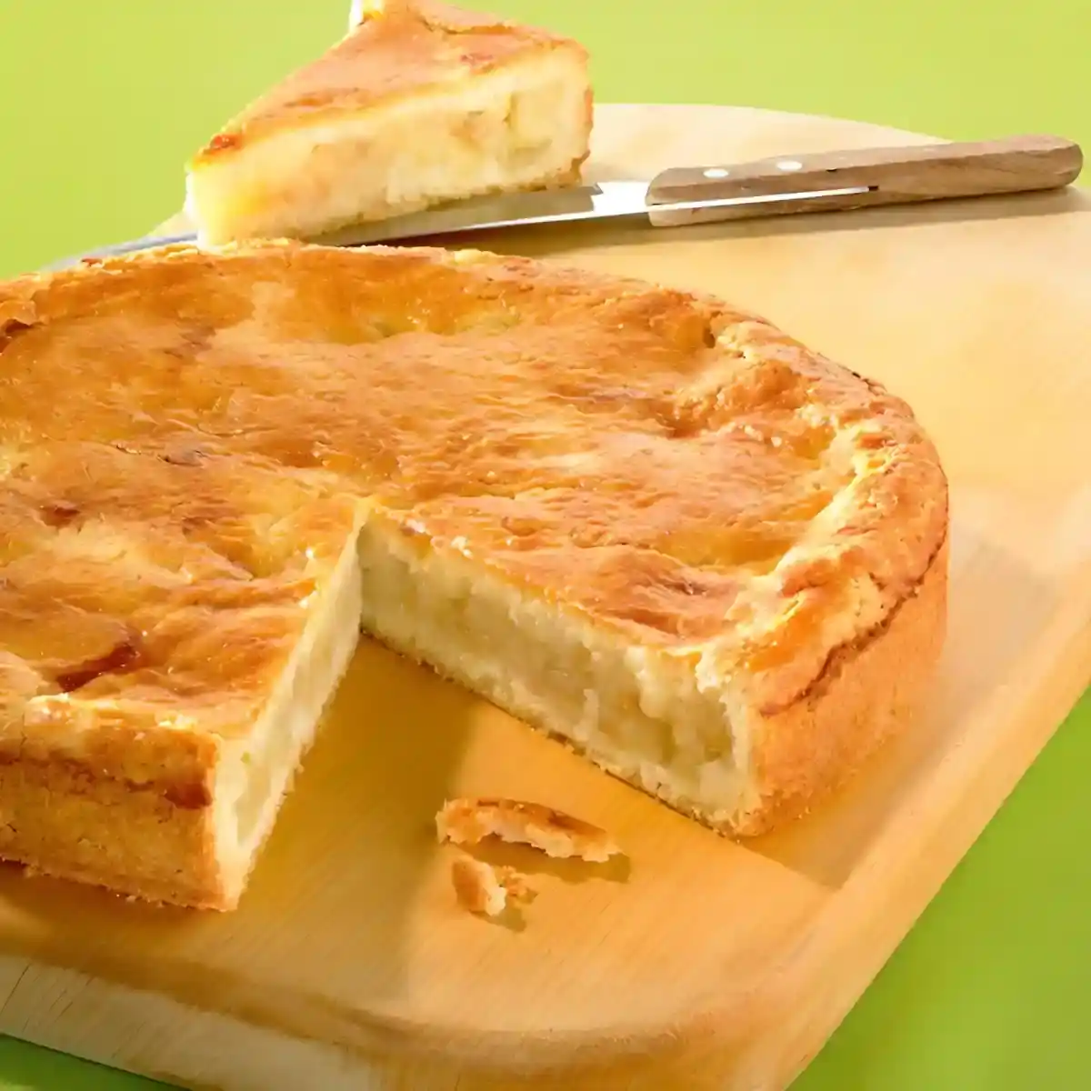 Gedeckter Apfelkuchen