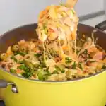 Gemüseeintopf mit schinken käse bereit in weniger als 30 minuten