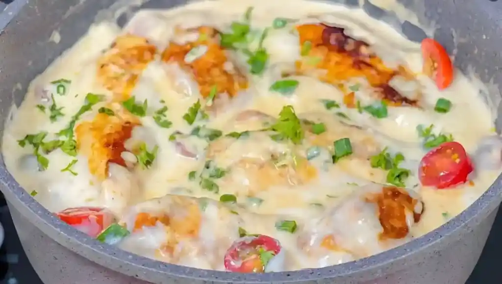 Hähnchenbrust in cremiger Knoblauch-Parmesansoße